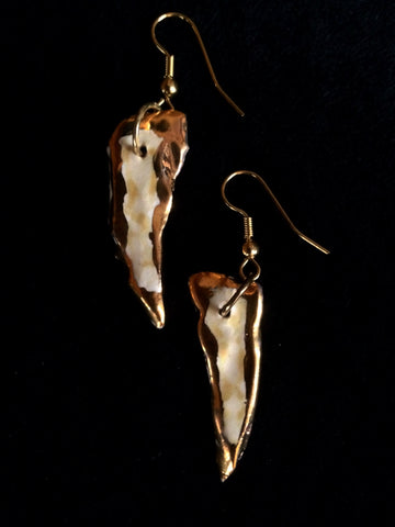 SOLD Earrings 22kt Yellow Gold & light Amber
