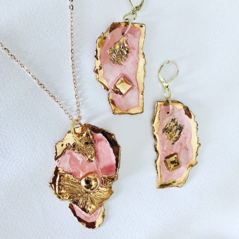 SOLD --- Set Necklace & Earrings Pink with 22kt Yellow Gold